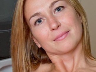 Eastern European Ava MILF